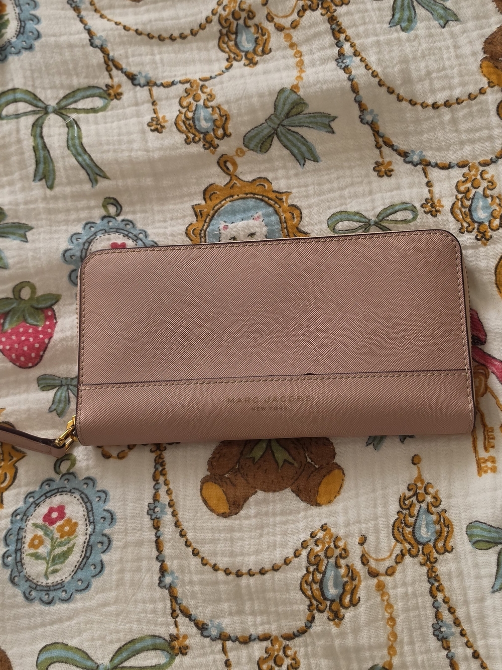 Marc Jacobs Dusty Rose Saffiano Zip-Around Wallet